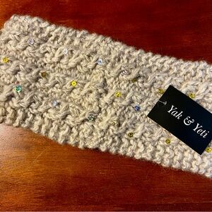 Yak & Yeti Gray Knit Headband